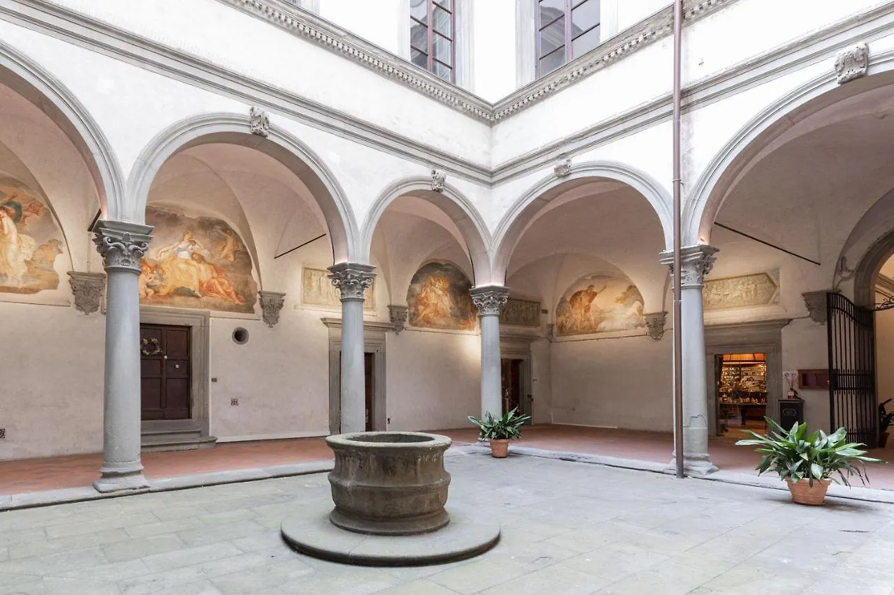 Palazzo Roselli Cecconi Apartments Florence