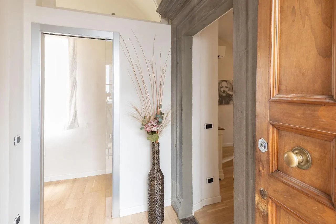 Palazzo Roselli Cecconi Apartments Florence Italy