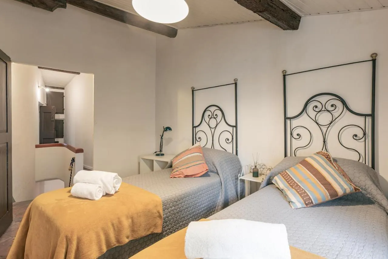 Palazzo Roselli Cecconi Apartments Florence 0*,  Italy